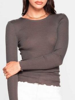 Col rond basique plat 